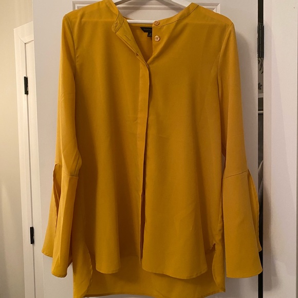 Banana Republic Blouse - Picture 3 of 6